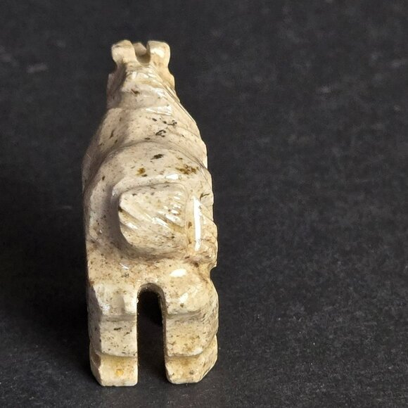 Vintage Hand-Carved Soapstone Horse Unicorn Figurine Blue Painted Eyes 1.5" - Picture 4 of 9